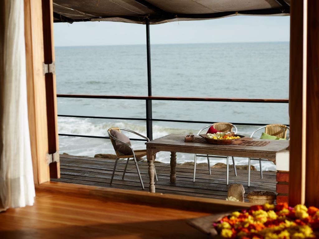 Hotel 36 Palms Boutique Retreat Cherai Beach Esterno foto