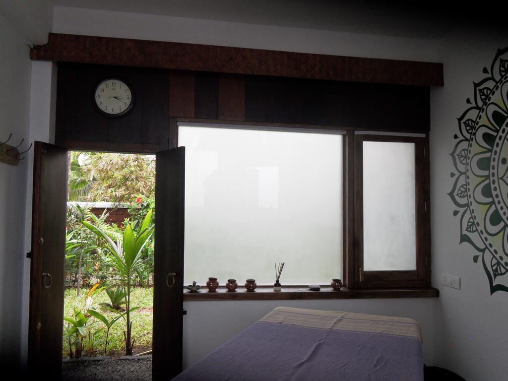 Hotel 36 Palms Boutique Retreat Cherai Beach Esterno foto