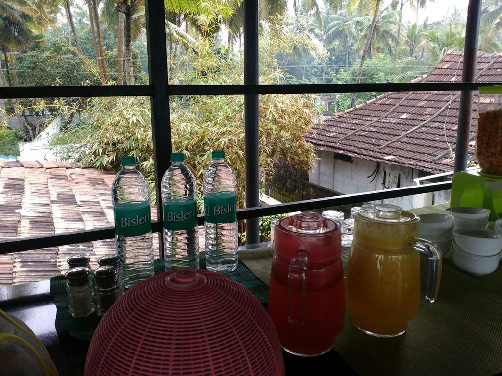 Hotel 36 Palms Boutique Retreat Cherai Beach Esterno foto